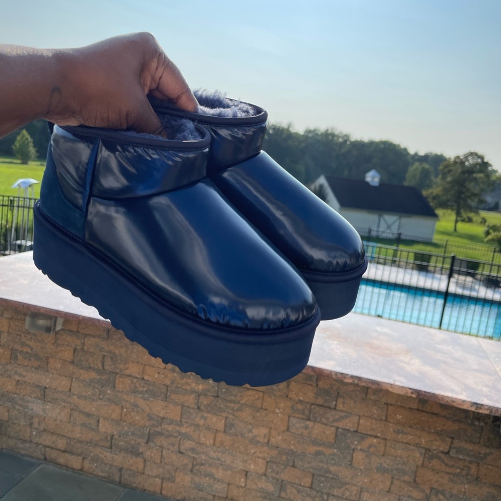 Brand new metallic navy uggs Size 8